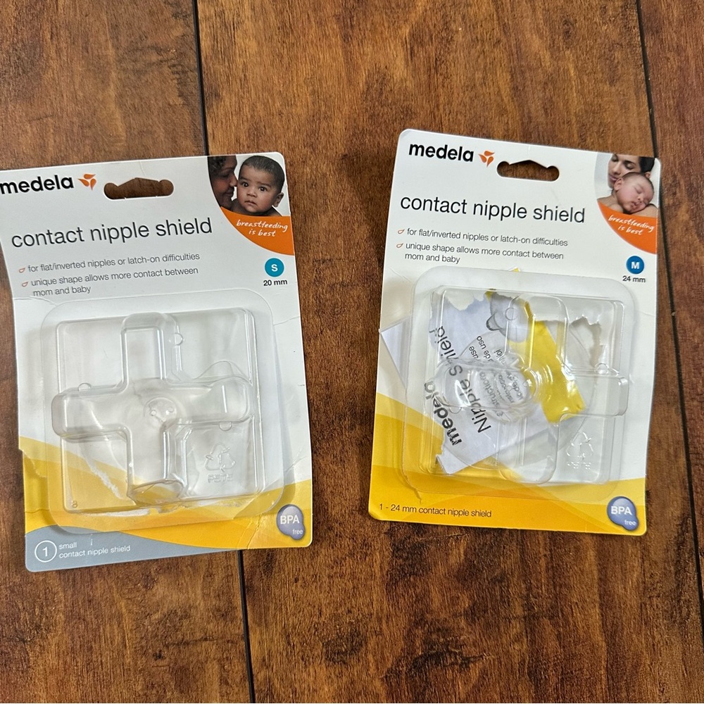 Medela Contact Nipple Shield Set, small and medium